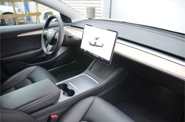 Voertuigafbeelding 10