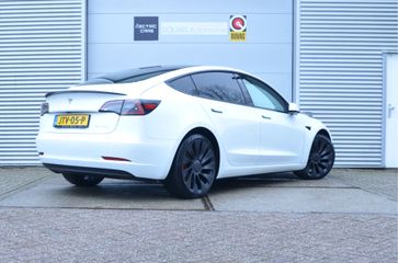 Voertuigafbeelding 7