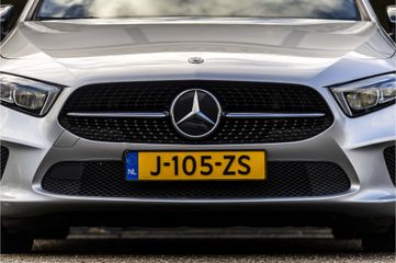 Voertuigafbeelding 2