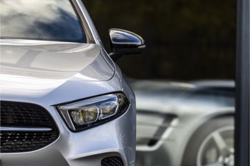 Voertuigafbeelding 3