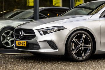 Voertuigafbeelding 9