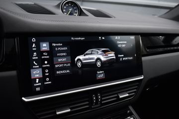 Voertuigafbeelding 12