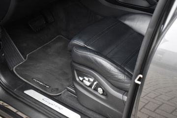 Voertuigafbeelding 19