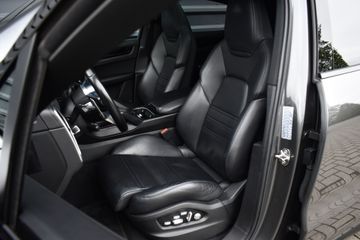 Voertuigafbeelding 6