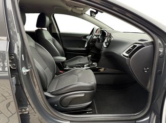 Voertuigafbeelding 18