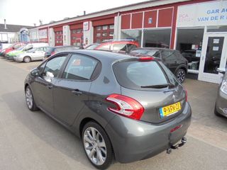 Voertuigafbeelding 3