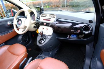 Voertuigafbeelding 4