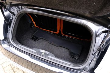 Voertuigafbeelding 9