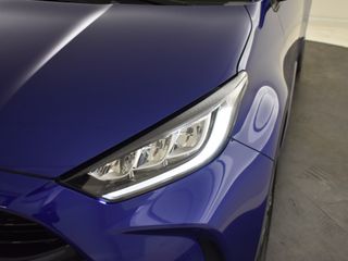 Voertuigafbeelding 8