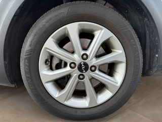 Voertuigafbeelding 16