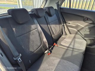 Voertuigafbeelding 8