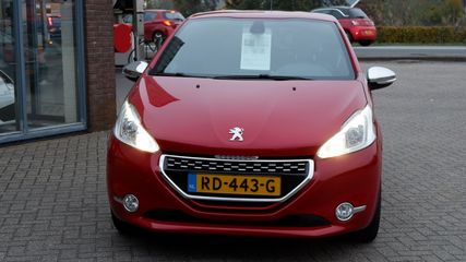 Voertuigafbeelding 4