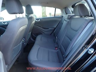 Voertuigafbeelding 9