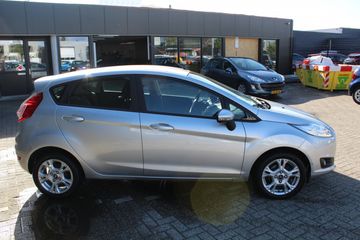 Voertuigafbeelding 3