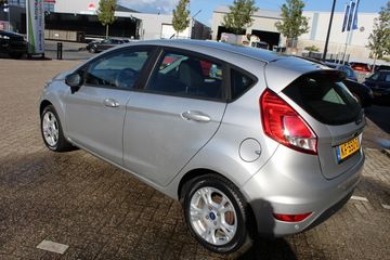 Voertuigafbeelding 6