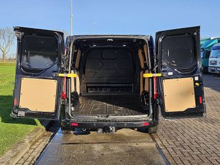 Voertuigafbeelding 12