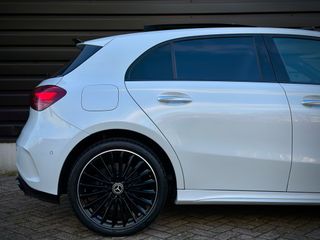 Voertuigafbeelding 18