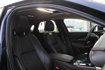 Voertuigafbeelding 10