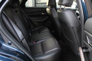 Voertuigafbeelding 11