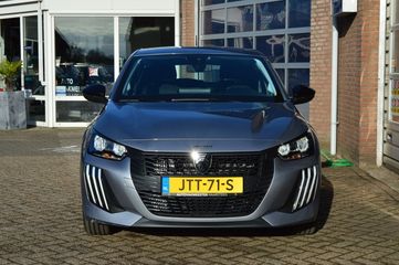 Voertuigafbeelding 3