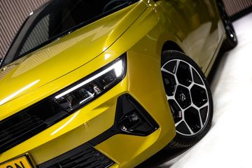 Voertuigafbeelding 16