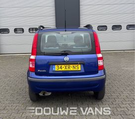 Voertuigafbeelding 3