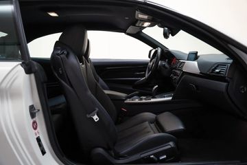 Voertuigafbeelding 42