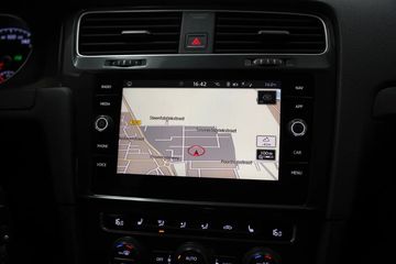 Voertuigafbeelding 6