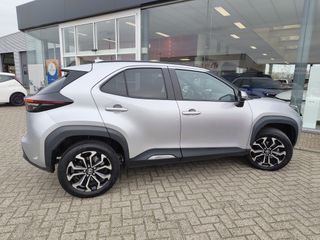 Voertuigafbeelding 4