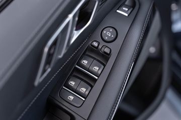 Voertuigafbeelding 13