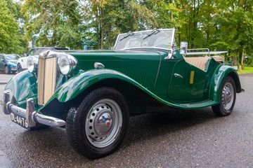 Voertuigafbeelding 4