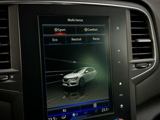 Voertuigafbeelding 35