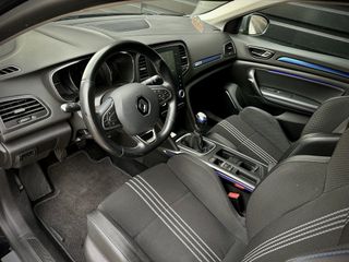 Voertuigafbeelding 51