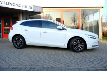 Voertuigafbeelding 3