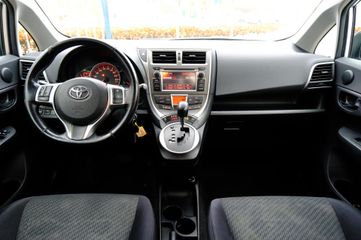 Voertuigafbeelding 11