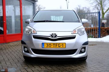 Voertuigafbeelding 6