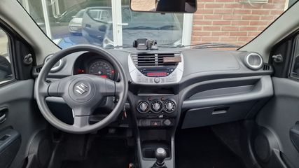 Voertuigafbeelding 2