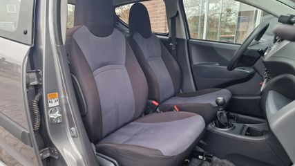 Voertuigafbeelding 3