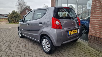 Voertuigafbeelding 7