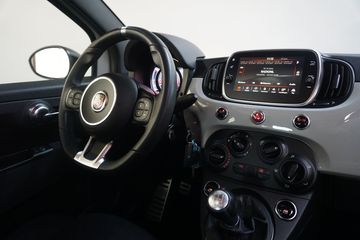 Voertuigafbeelding 16