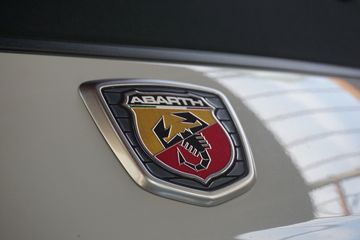 Voertuigafbeelding 36