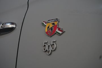 Voertuigafbeelding 40