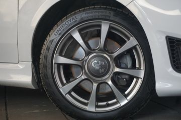 Voertuigafbeelding 42