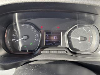 Voertuigafbeelding 17