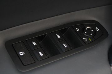 Voertuigafbeelding 27