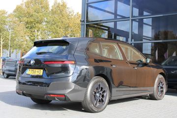 Voertuigafbeelding 9