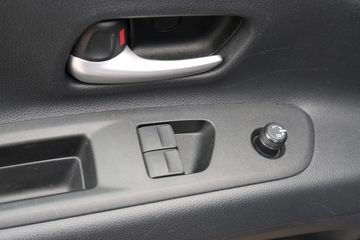 Voertuigafbeelding 13