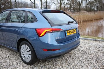 Voertuigafbeelding 13