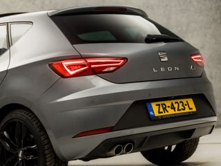 Voertuigafbeelding 12