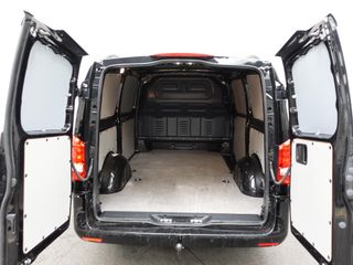 Voertuigafbeelding 31